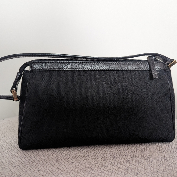 pre-loved Gucci GG Canvas Abbey D-Ring Pochette - Picture 10 of 11